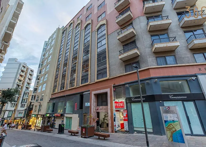 Lovely 1br In Sliema's Prime Location By 360 Estates 아파트 *
